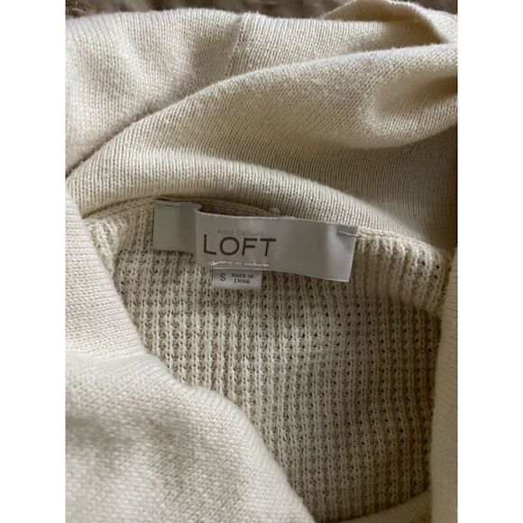 Ann Taylor Loft sweater (#362) - Picture 6 of 8